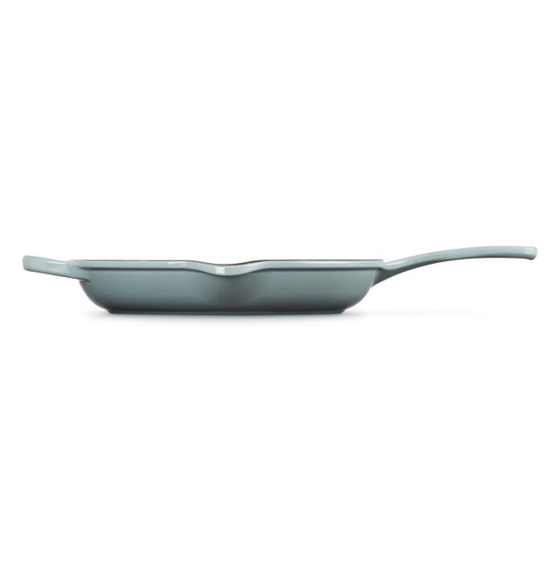 Le Creuset Cast Iron Round Skillet 26cm - Sea Salt image number 1